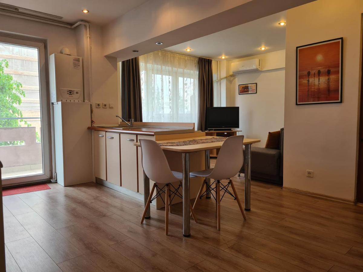 Апартаменты Apartament Anna Тырговиште Экстерьер фото